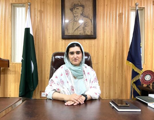 Deputy-Commissioner-Dera-Ms.-Sarah-Rehman-537x420