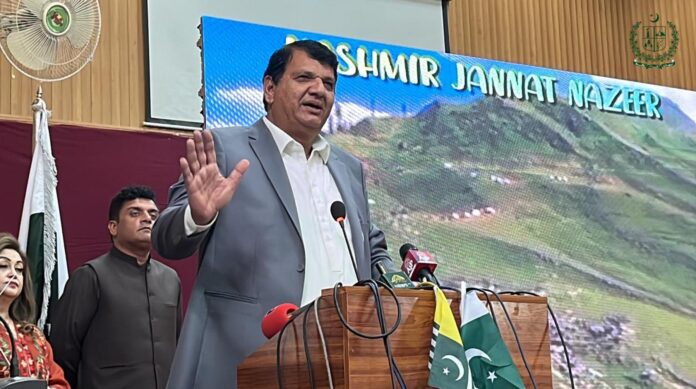 Amir-Muqam-e1735383334564-696x389