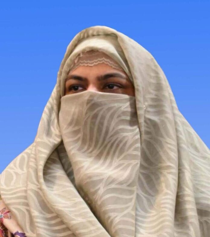 Rubaba-Khan-Buledi-696x787