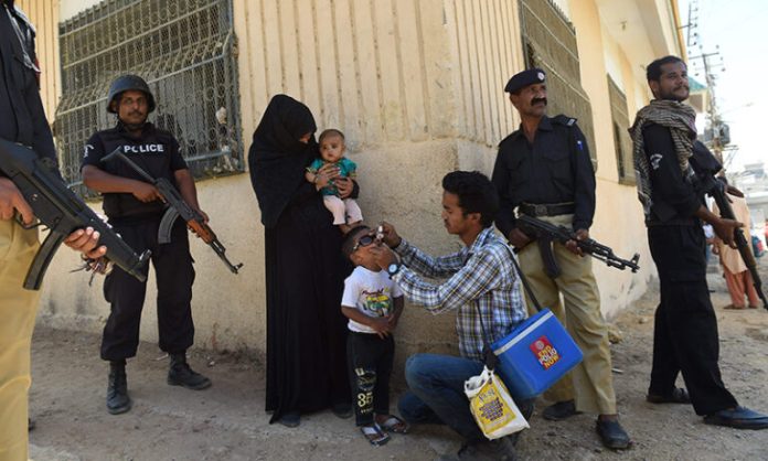 TOPSHOT-PAKISTAN-UNREST-POLIO