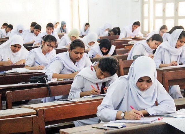 1668518-examinationhallgirlsx-1521909787