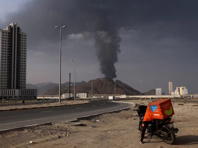 Bombing-in-Dubai-1775147806412-f3eh2p
