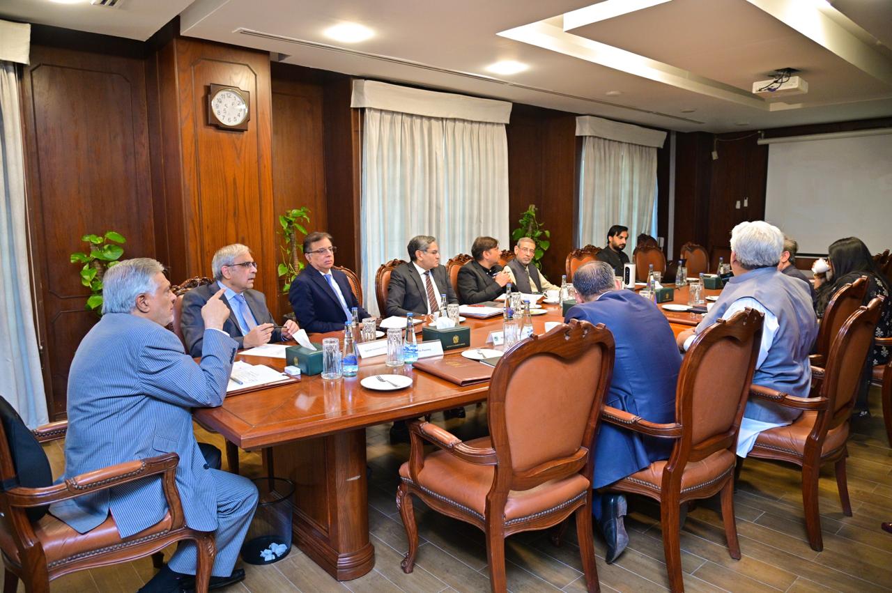 Committee stresses balanced, growth-oriented steps to broaden tax base