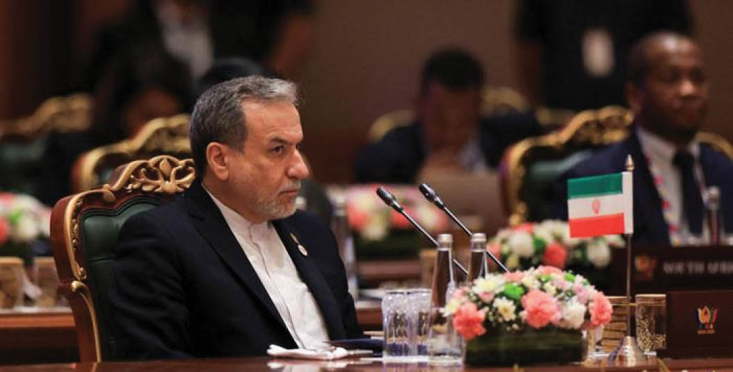 Iran signals open access to Strait of Hormuz