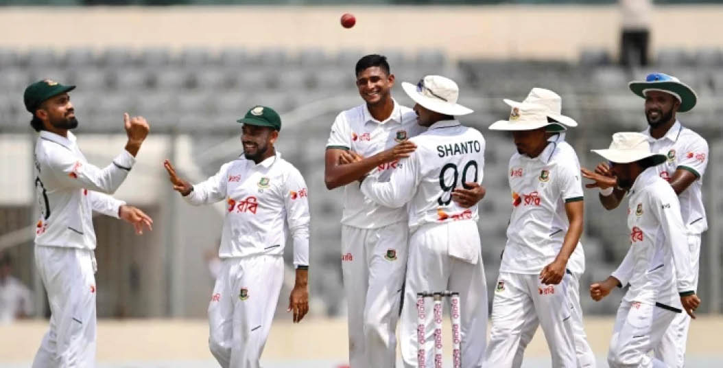 Bangladesh beat Pakistan in first Test