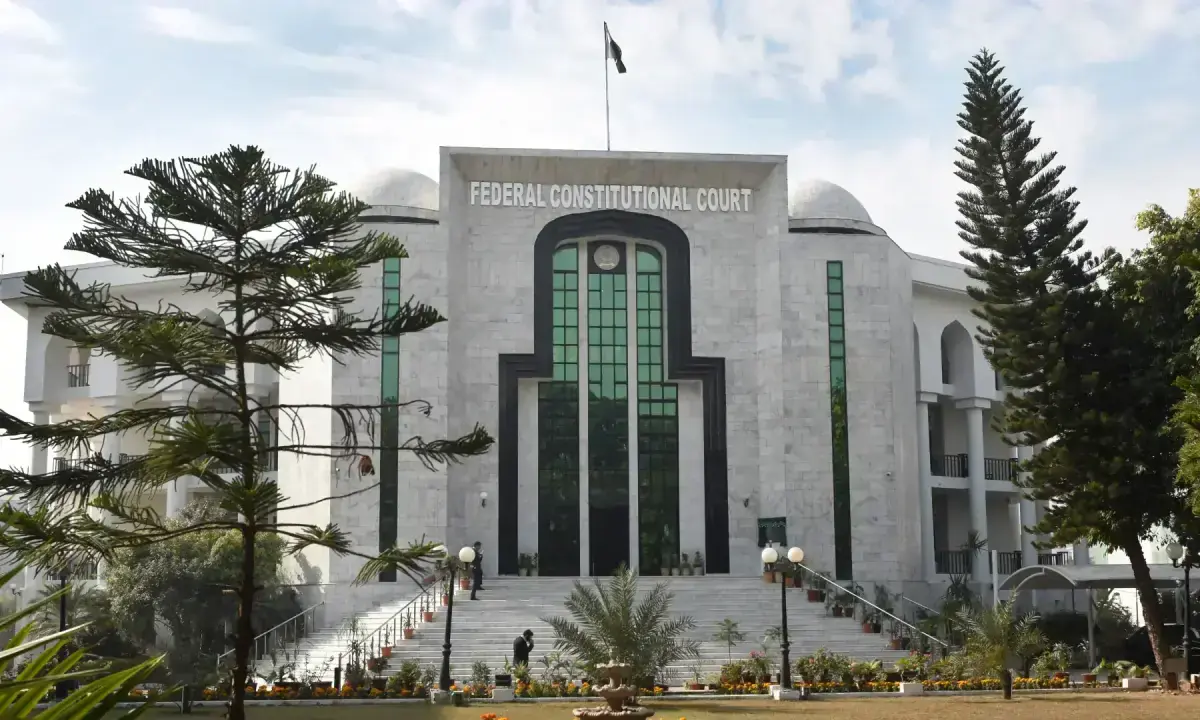 High court cannot rewrite contracts in constitutional jurisdiction, FCCP rules in Nai Gaj dam case