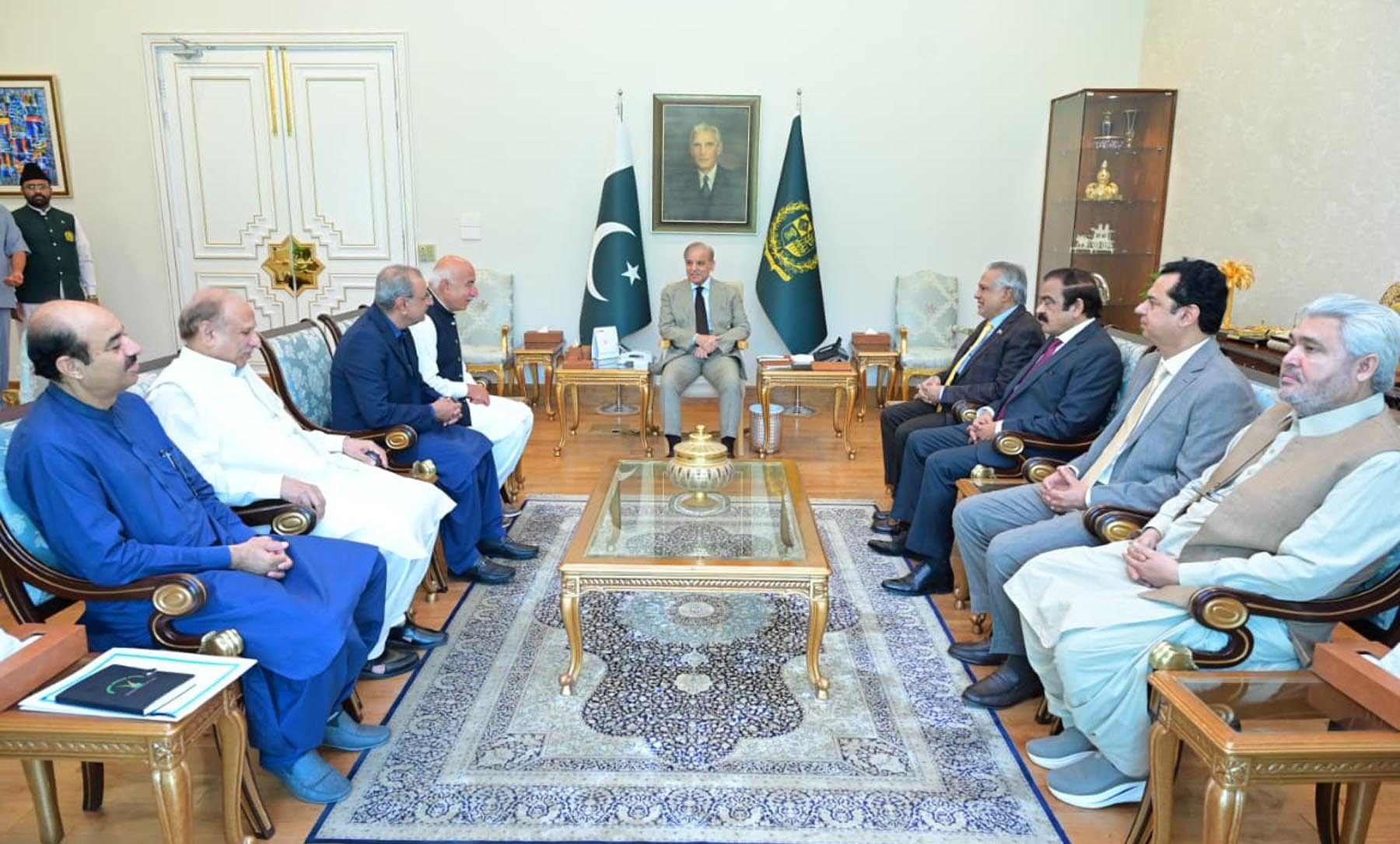 PM Shehbaz meets Former CM BalochIstan Abdul Malik, discuss matters of mutual interest