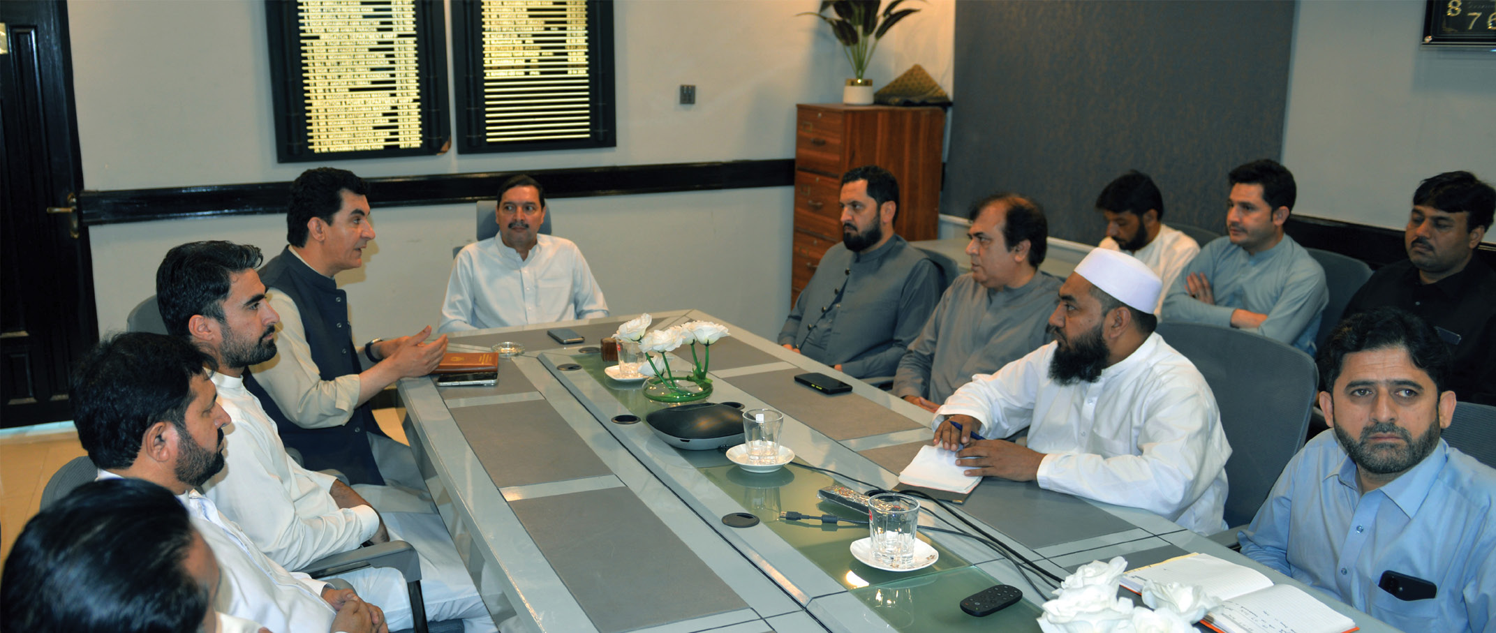 Minister chairs high-level meeting on Jabba Dam project