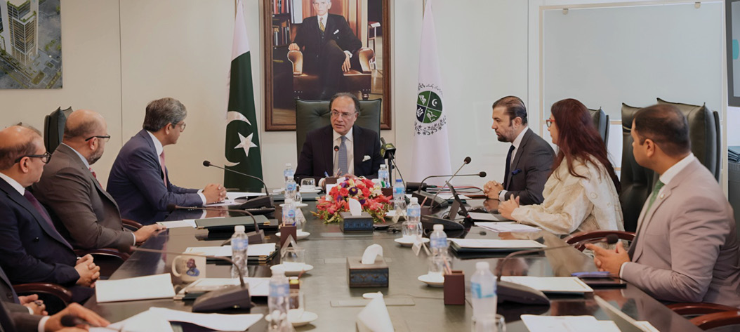 FinMin reviews SECP reforms, stresses balanced regulation to boost business growth