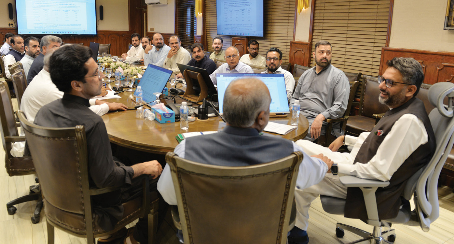 KP mulls cut in tobacco cess after lawmakers raise growers’ concerns