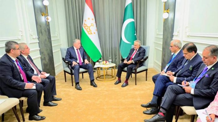pakistan-tajikistan-vow-expand-bilateral-cooperation-1784981734-7722