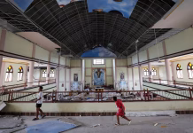 Search for Indonesia earthquake victims underway