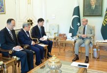 Chinese envoy delivers letter from President Xi