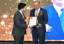 Dr. Ramesh Kumar Vankwani honored with Global Hindu Award 2026 in Canada
