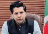 Decision to March towards Islamabad taken in consultation with party and allies: Shafi Jan