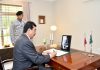 Acting President Gilani visits Norwegian Ambassador’s residence to condole death of King Harald V
