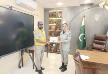 Duty in downpour earns ITP officer Asif certificate, cash reward