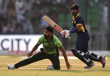Sri Lanka beat Pakistan by eight wickets